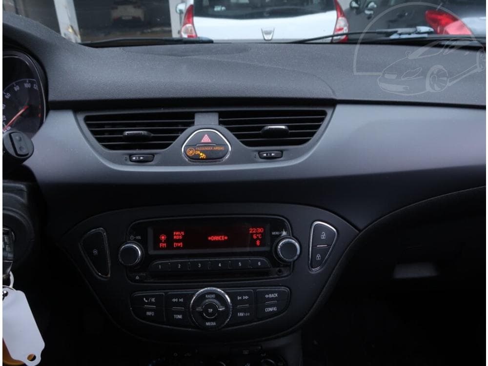 2015 Opel CORSA - 23