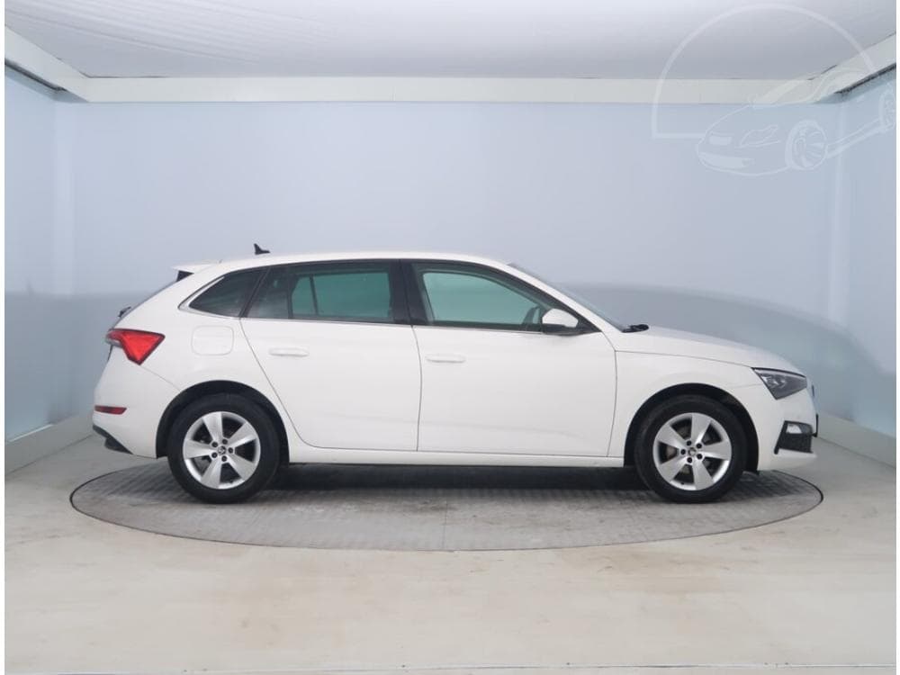 2021 Škoda SCALA - 11