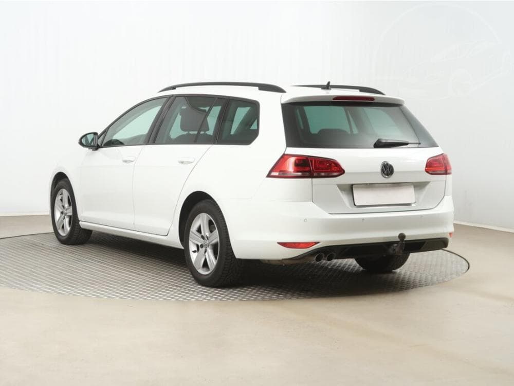 2016 Volkswagen Golf - 4