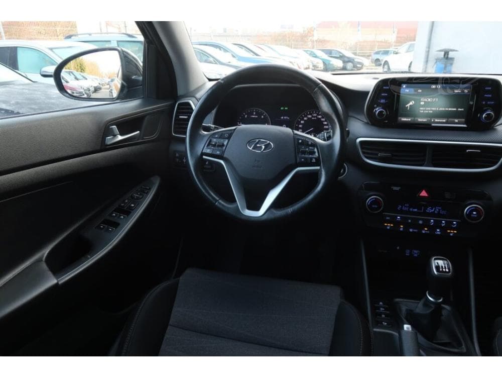 2019 Hyundai TUCSON - 25