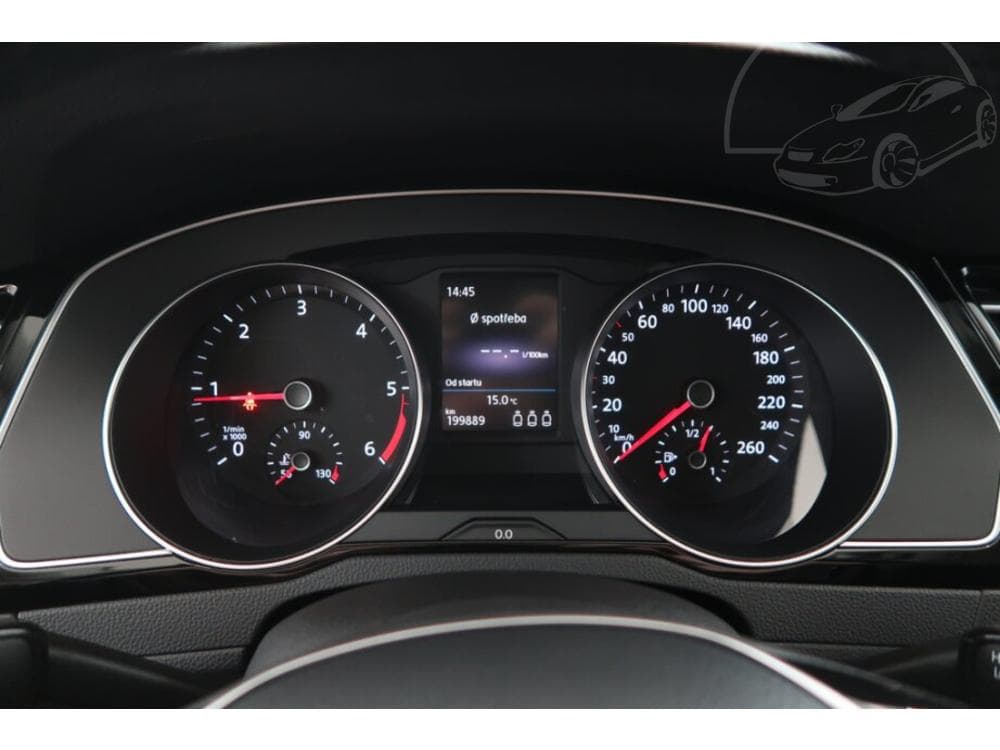 2019 Volkswagen Passat - 11