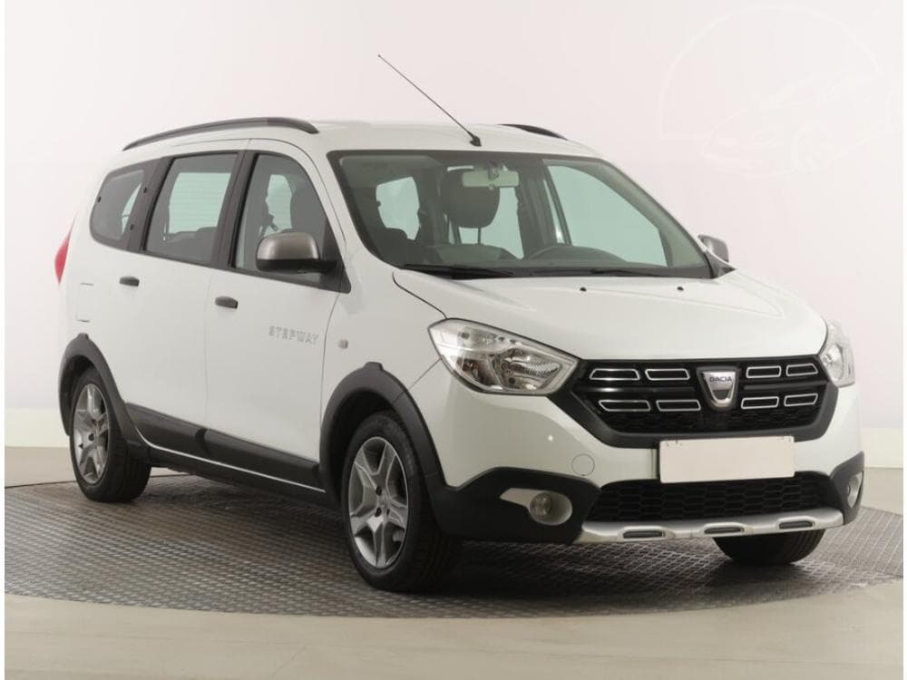 Dacia Lodgy 1.3 TCe, Stepway, 7 míst