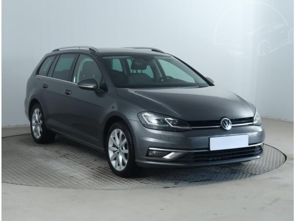 Volkswagen Golf 1.5 TSI, Automat, ČR,1.maj