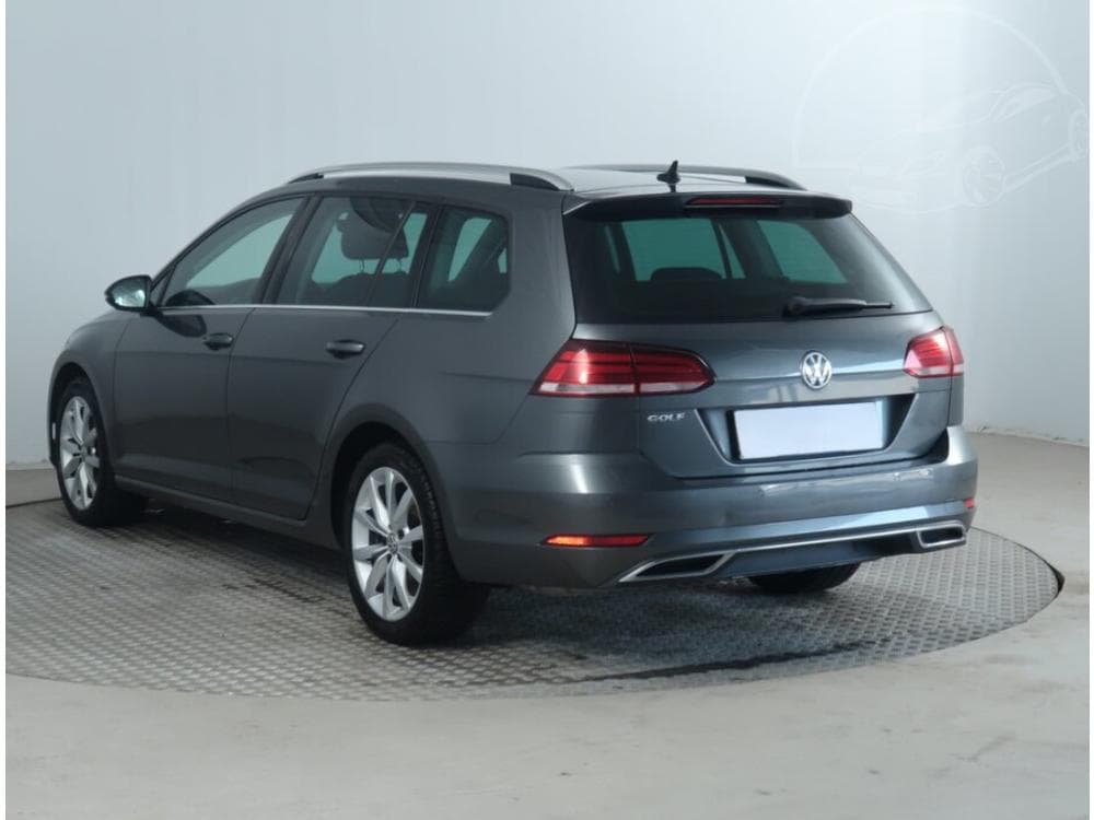 2020 Volkswagen Golf - 4