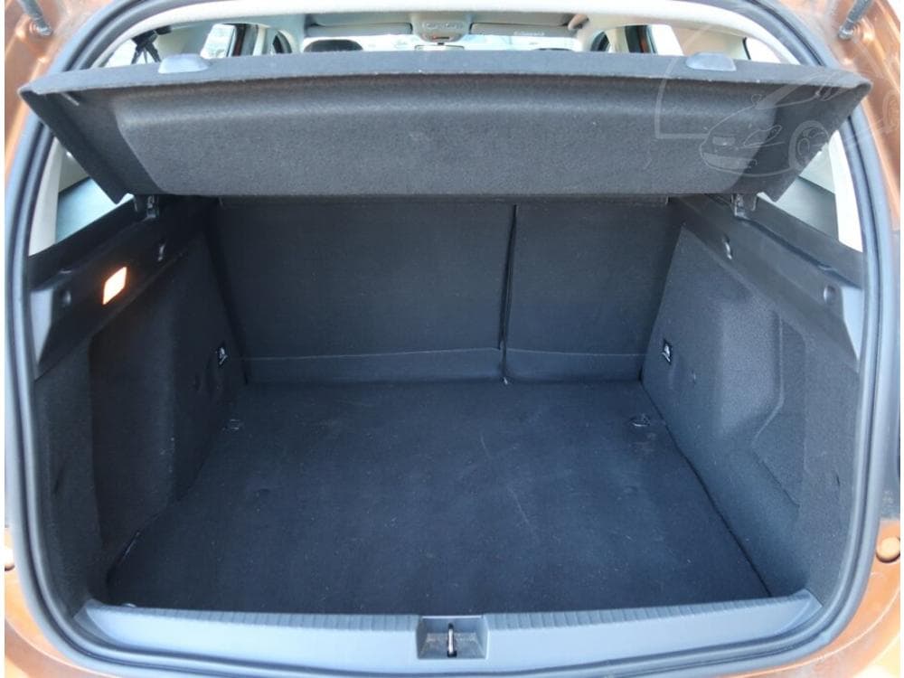 2020 Dacia Duster - 13