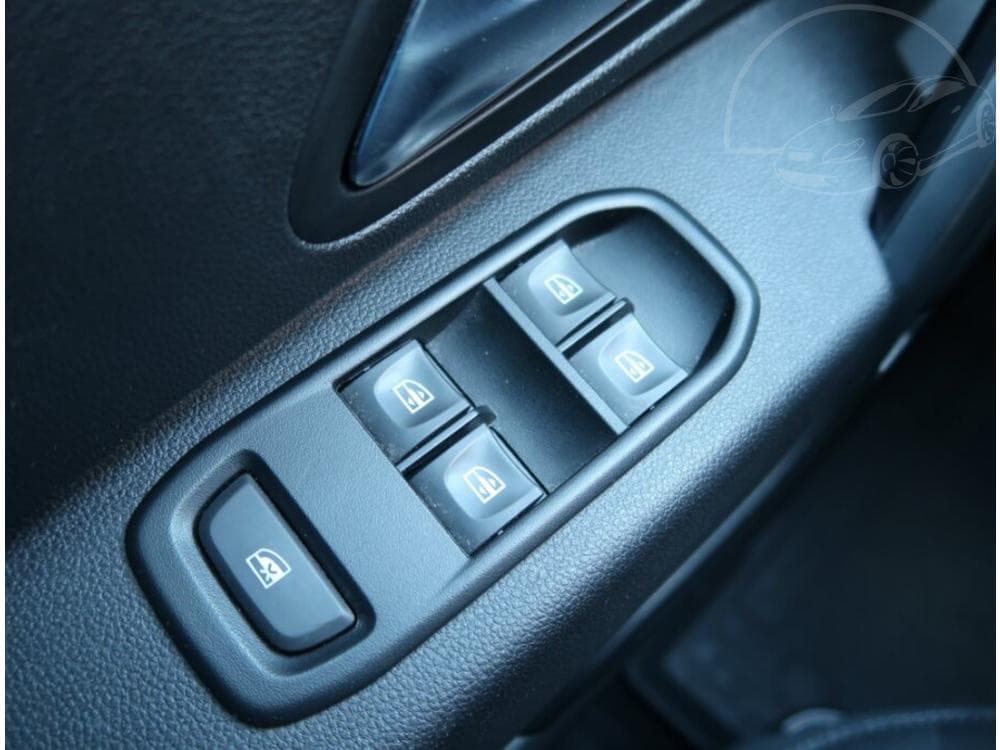 2020 Dacia Duster - 14