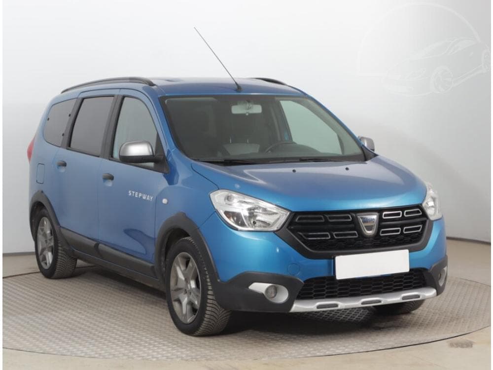 Dacia Lodgy 1.3 TCe, Stepway, 7 míst