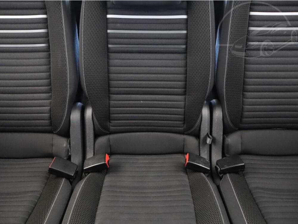 2015 Volkswagen Touran - 8