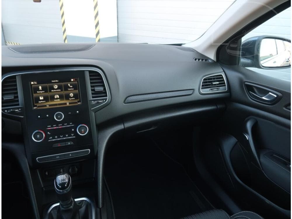 2018 Renault MEGANE - 8