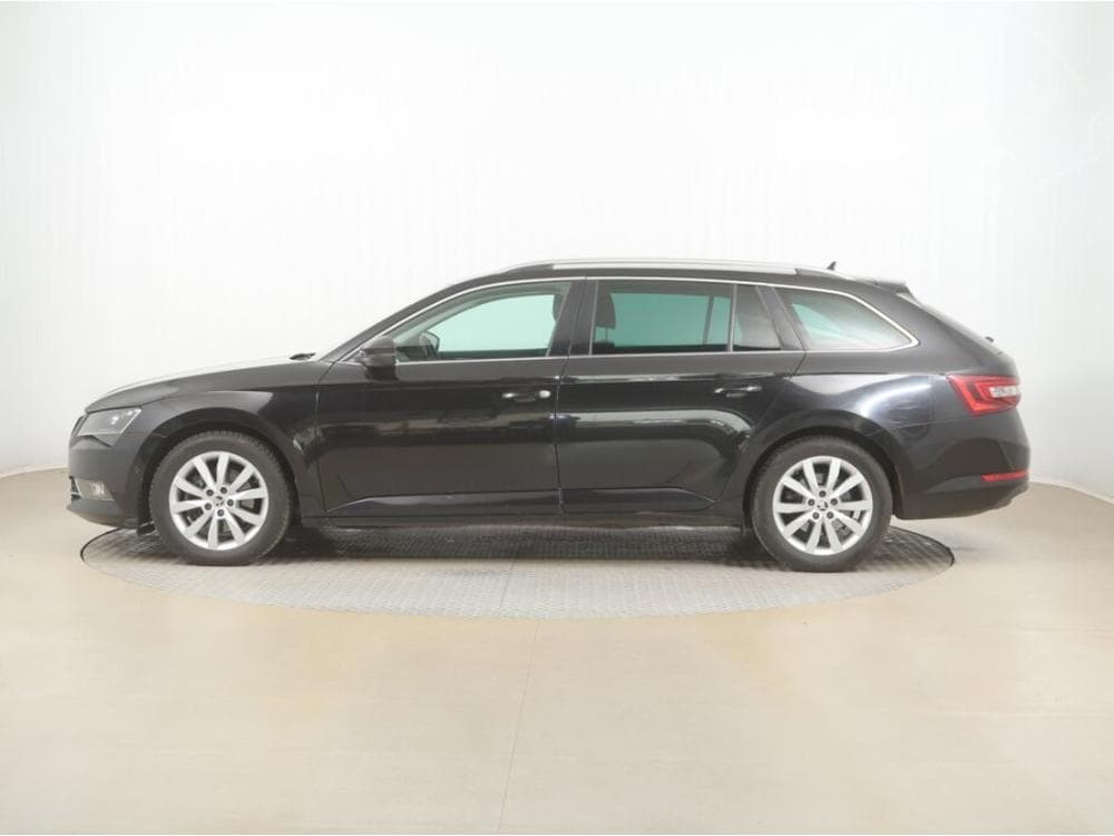 2015 Škoda SUPERB - 5