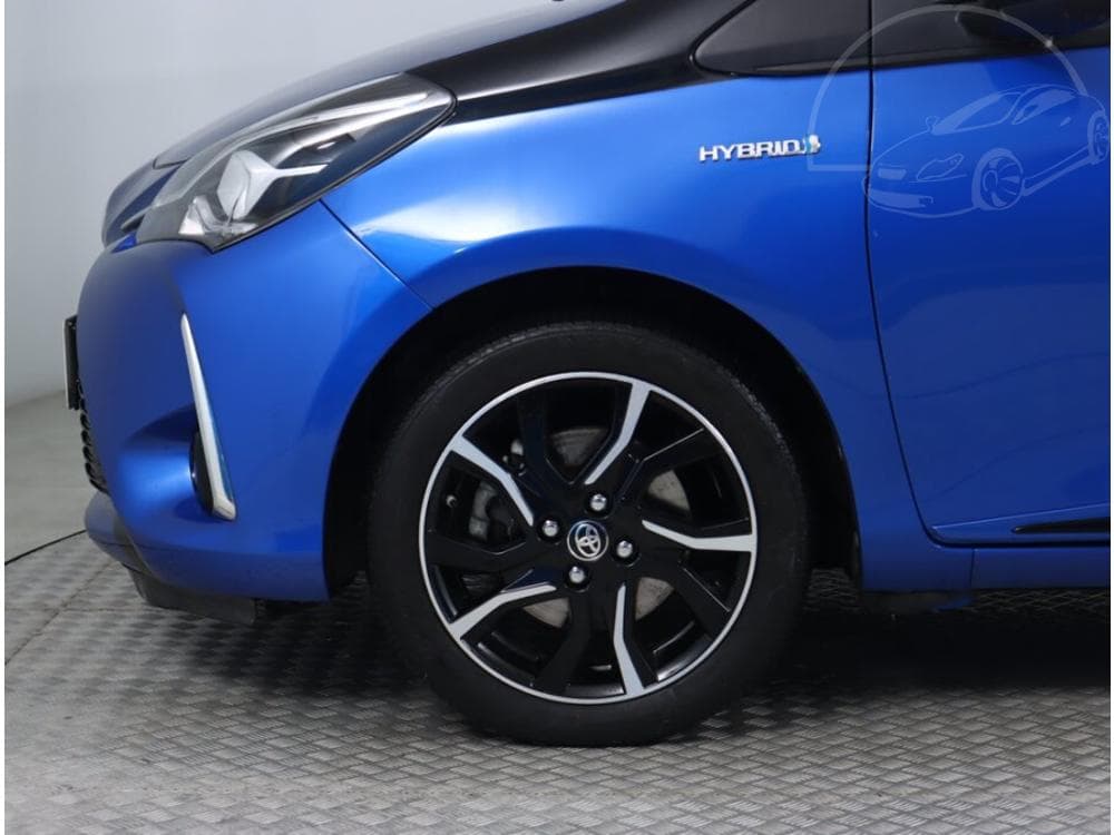 2018 Toyota Yaris - 13