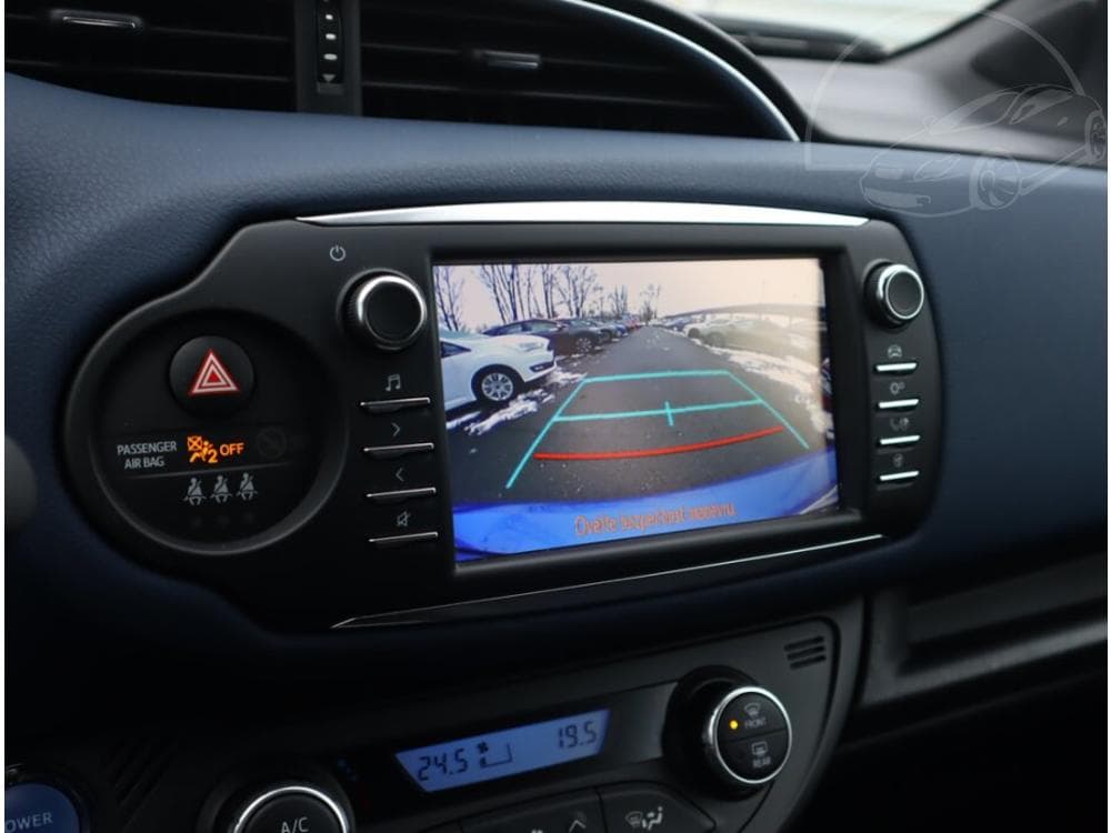 2018 Toyota Yaris - 15