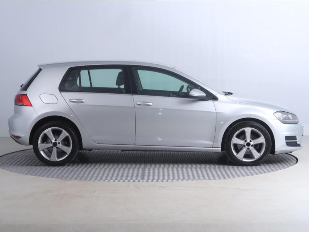 2013 Volkswagen GOLF - 6