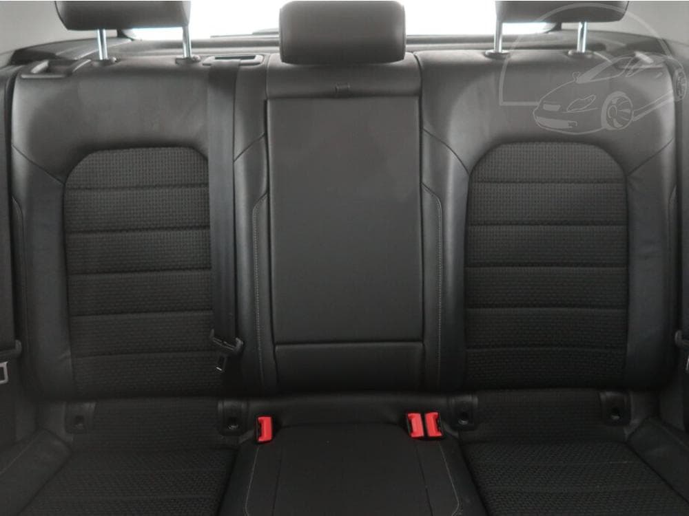 2013 Volkswagen GOLF - 10