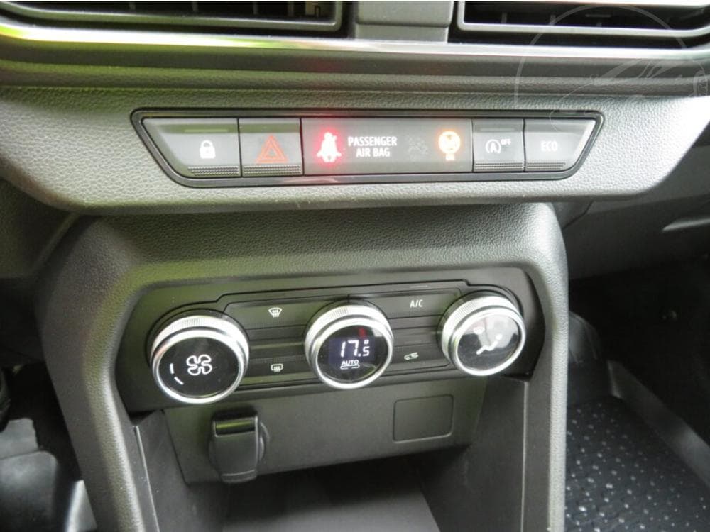 2021 Dacia Sandero - 12