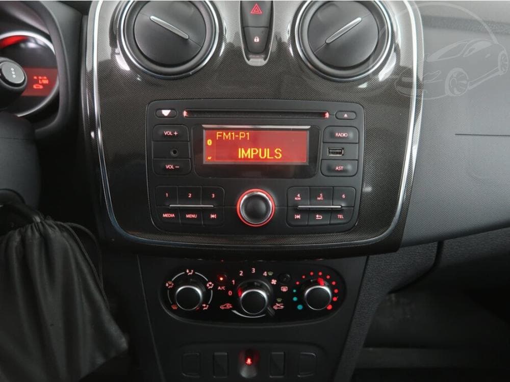 2017 Dacia LOGAN - 12