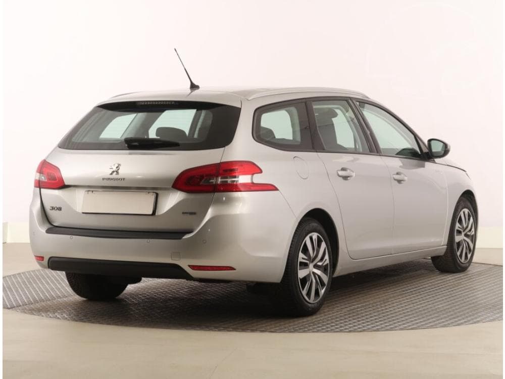 2016 Peugeot 308 - 5