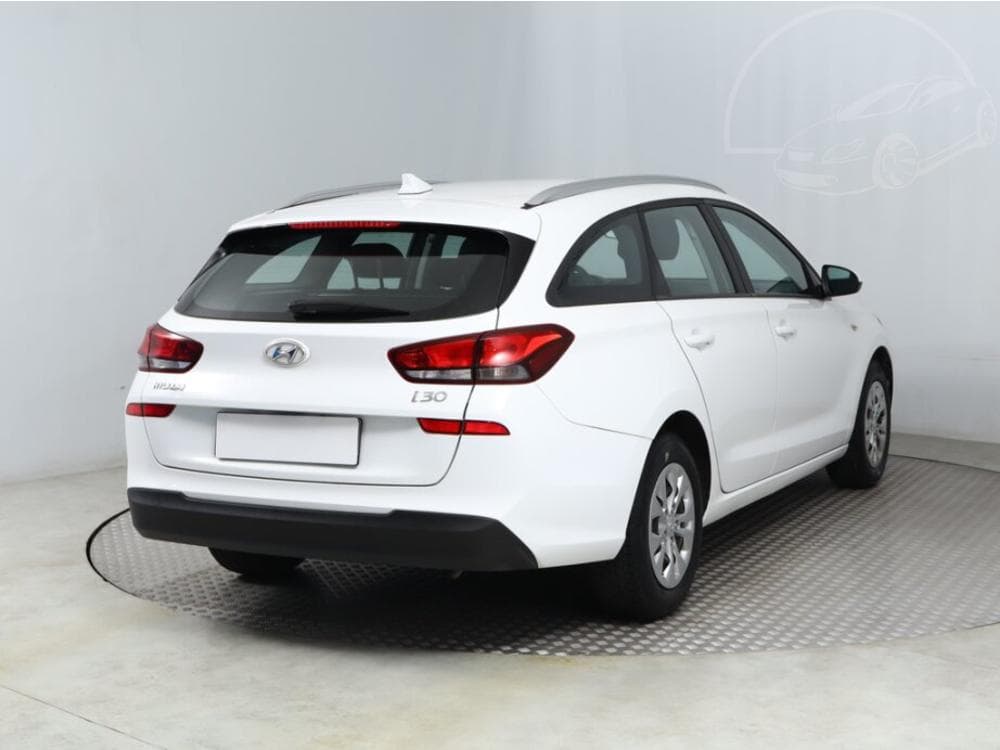 2022 Hyundai i30 - 13