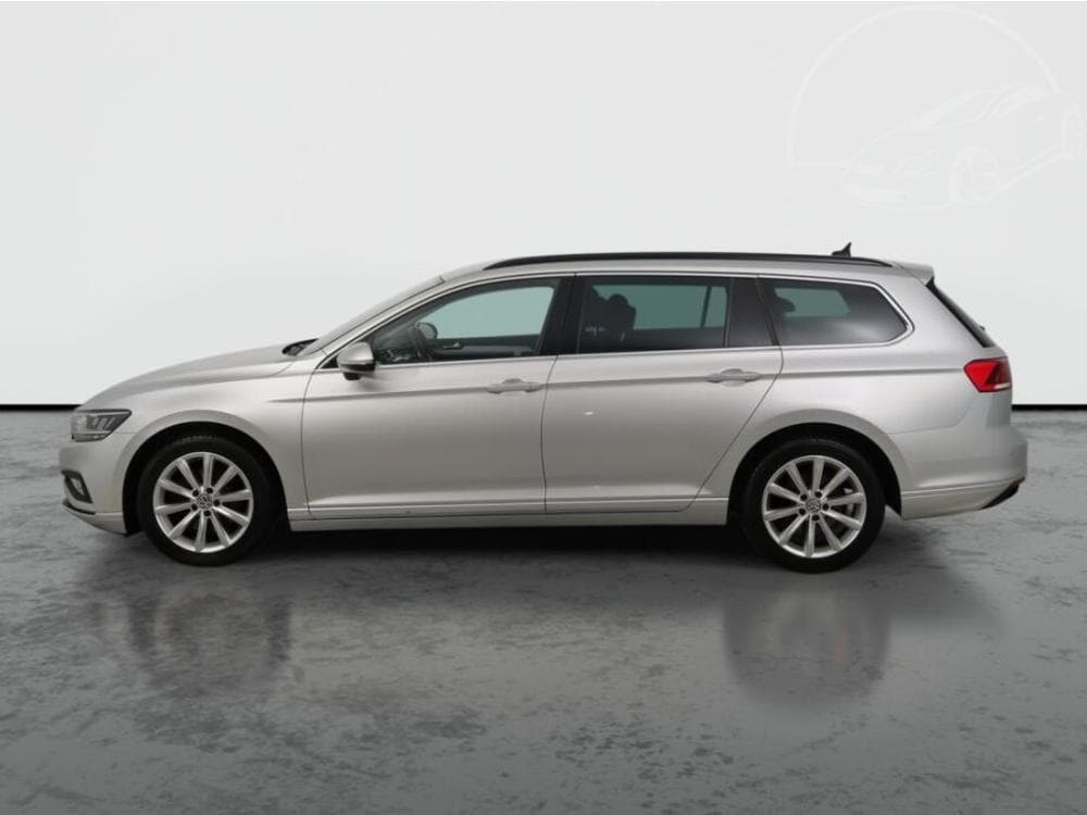 2019 Volkswagen PASSAT - 3