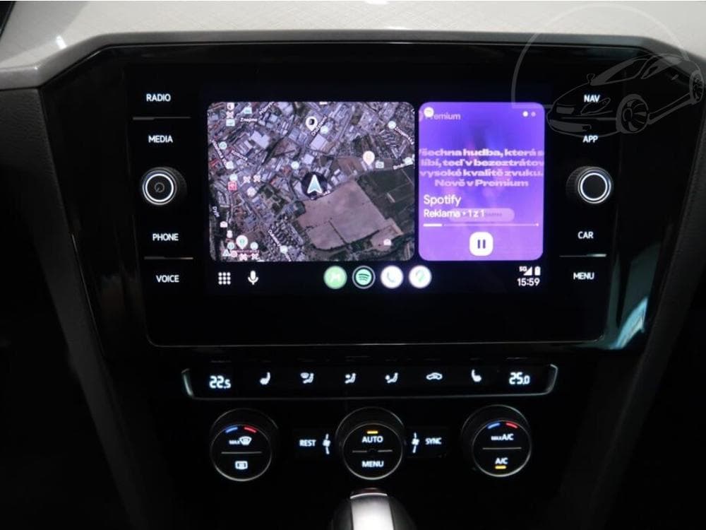 2019 Volkswagen PASSAT - 12