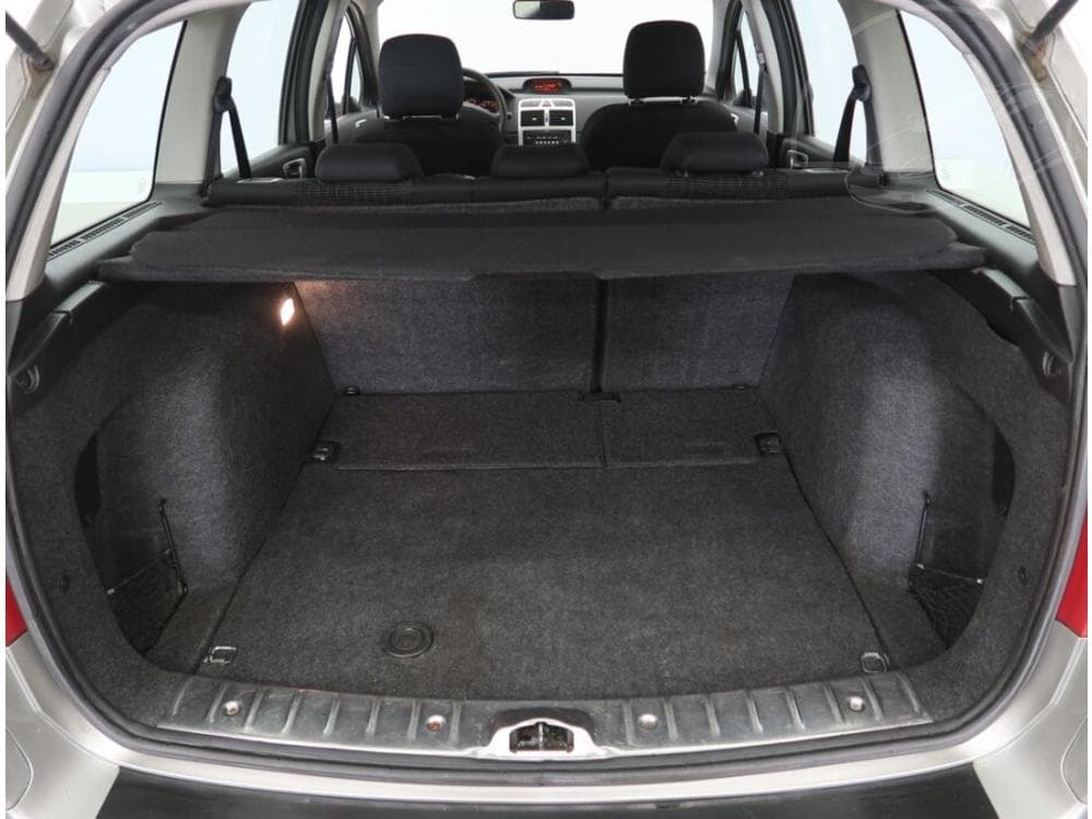 2008 Peugeot 307 - 13