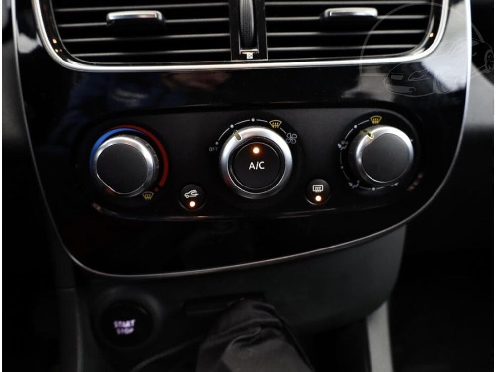 2018 Renault CLIO - 13