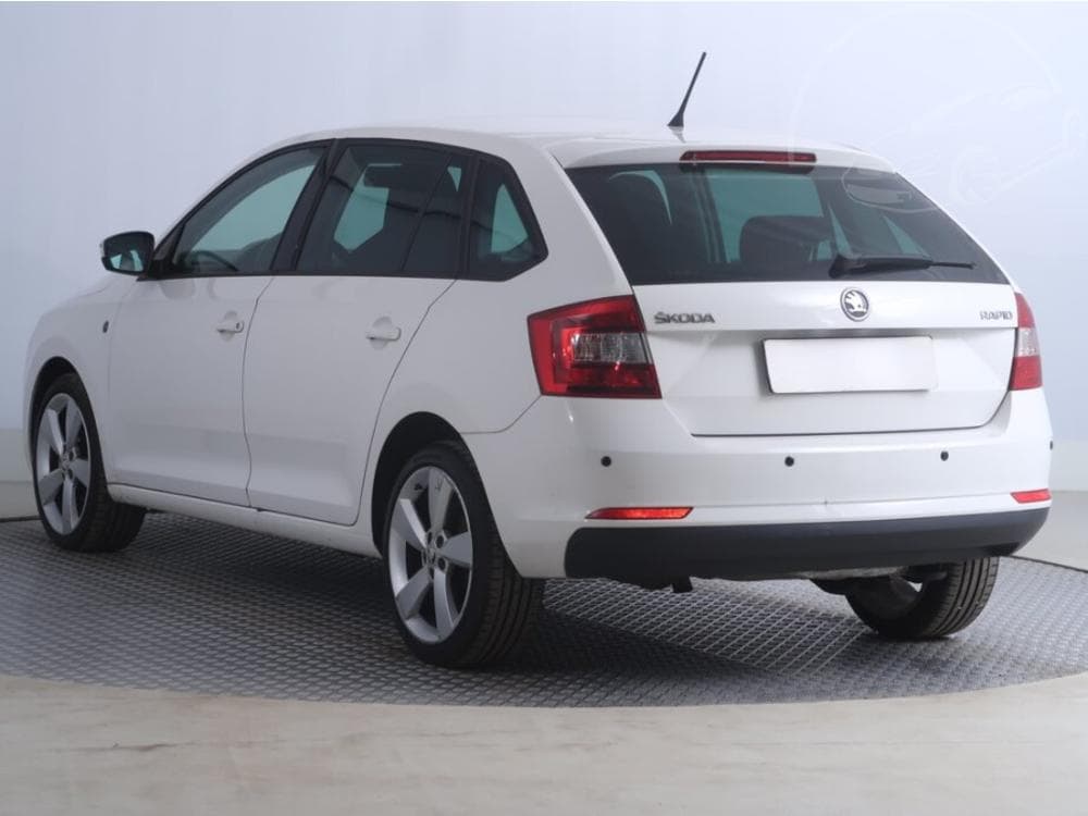 2014 Škoda RAPID - 7
