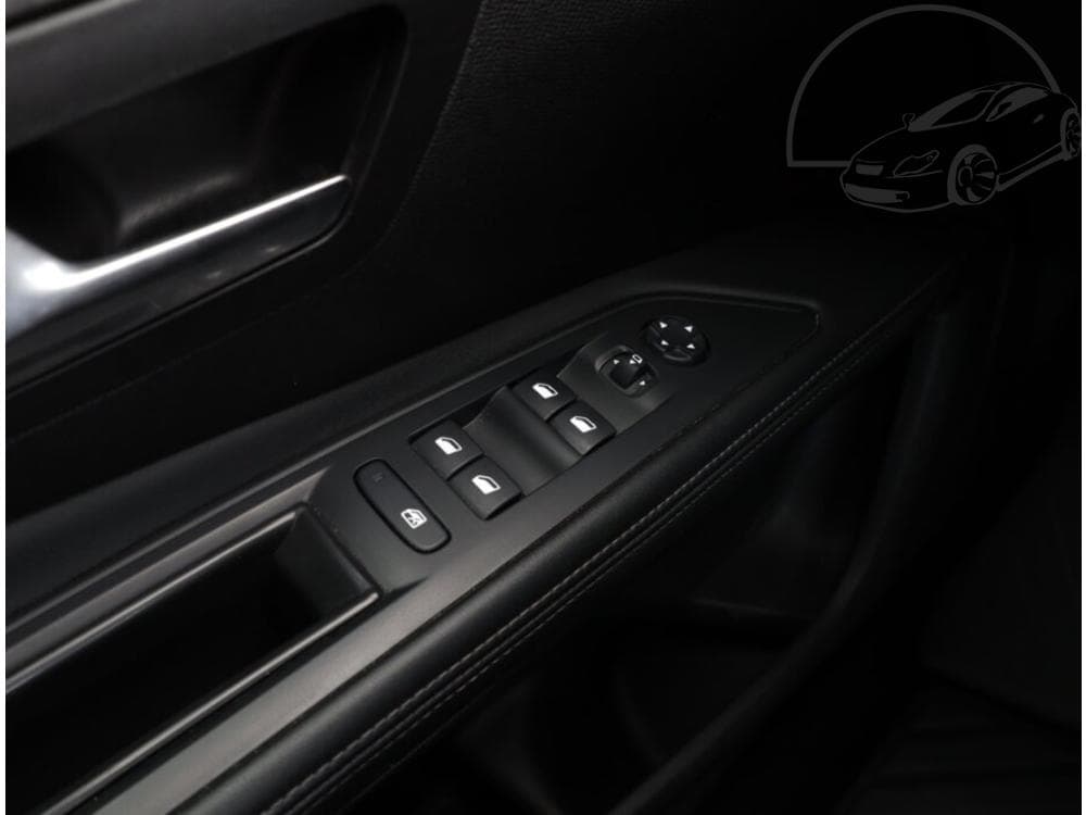 2020 Peugeot 5008 - 15