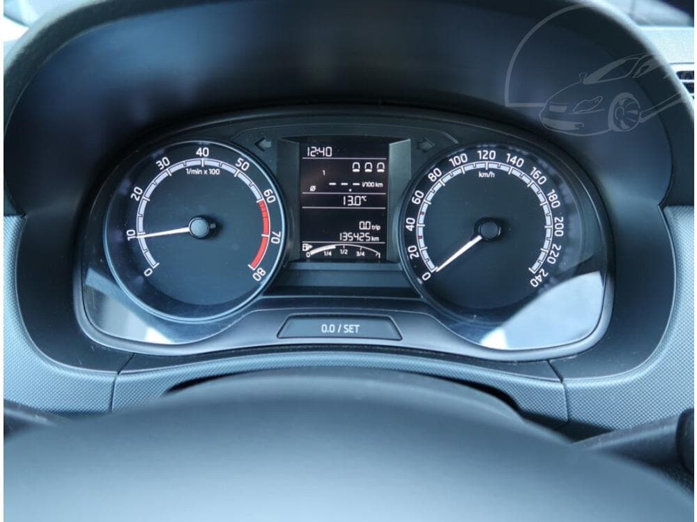 2020 Škoda FABIA - 11
