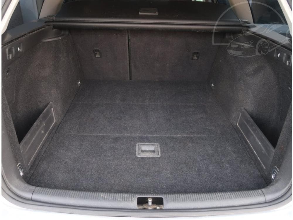 2012 Volkswagen PASSAT - 14