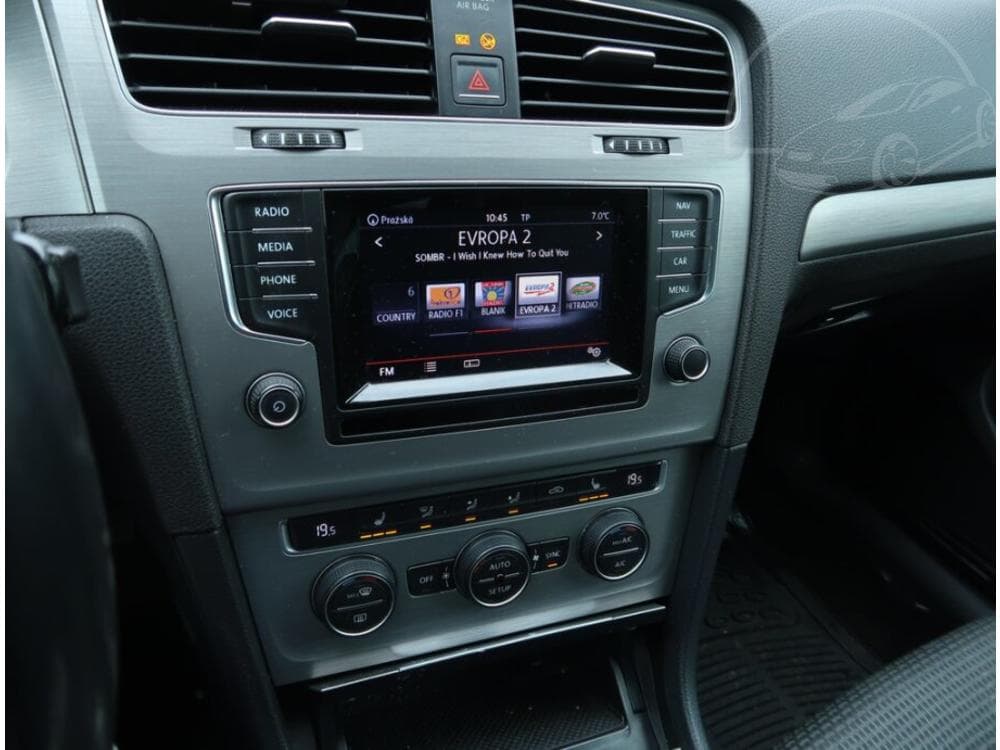 2014 Volkswagen GOLF - 12