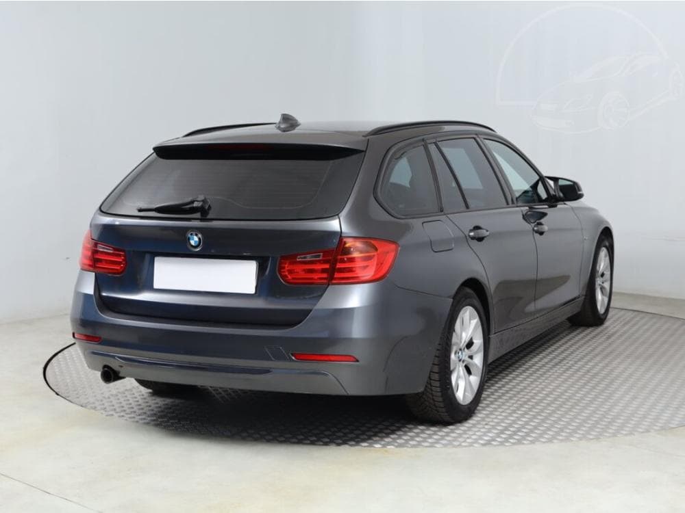 2013 BMW 3-SERIES - 5