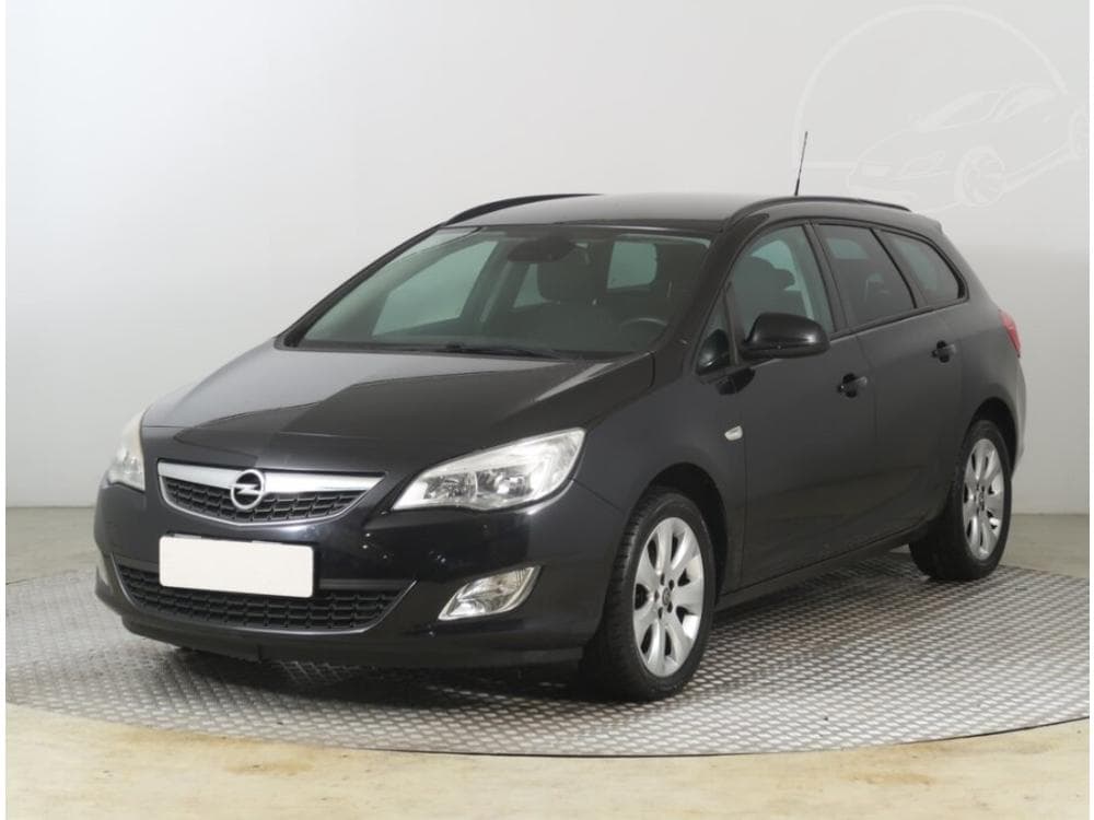 2011 Opel ASTRA - 3