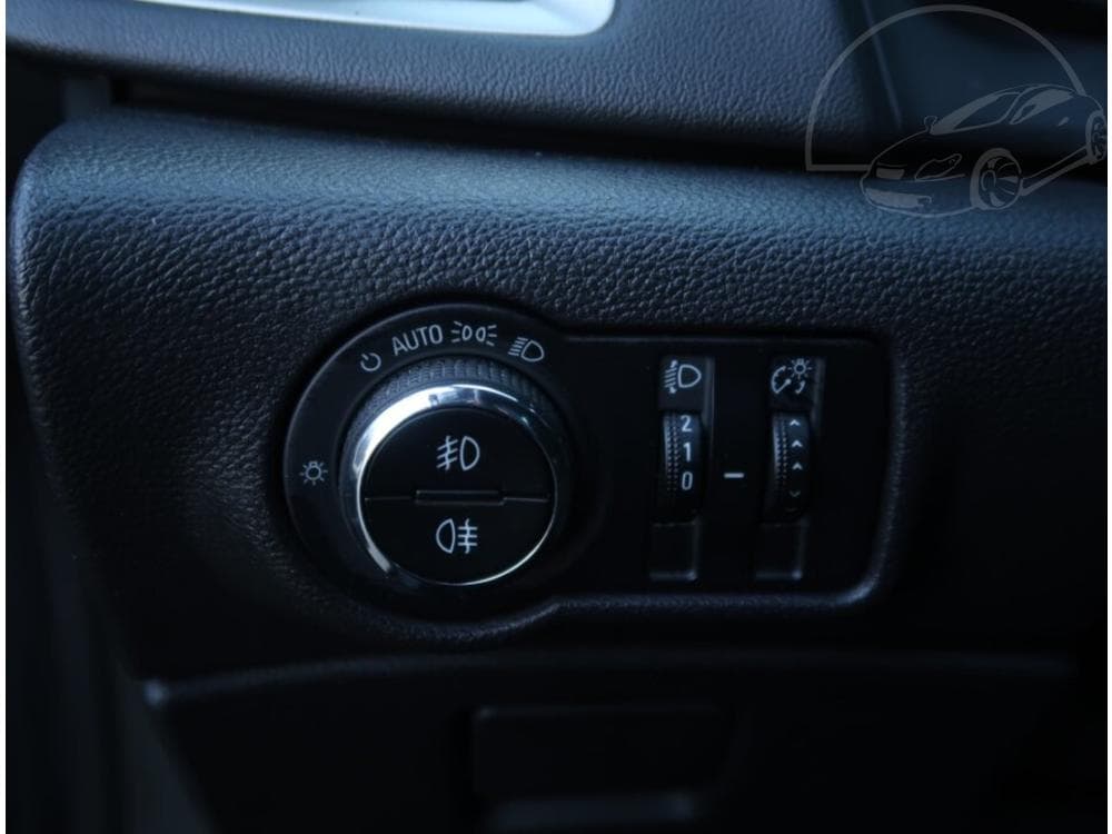 2011 Opel ASTRA - 29