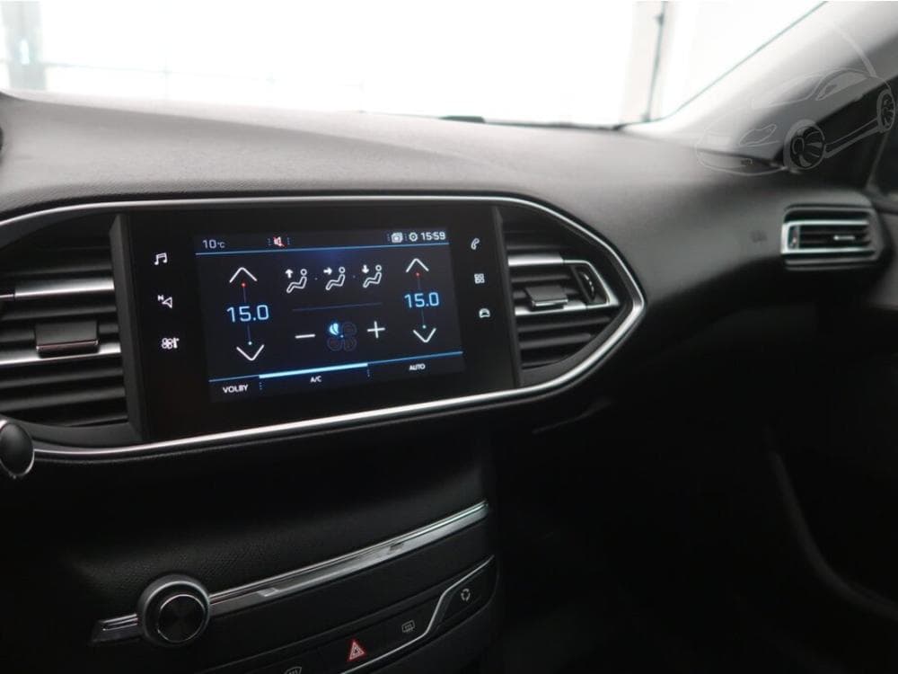 2019 Peugeot 308 - 12