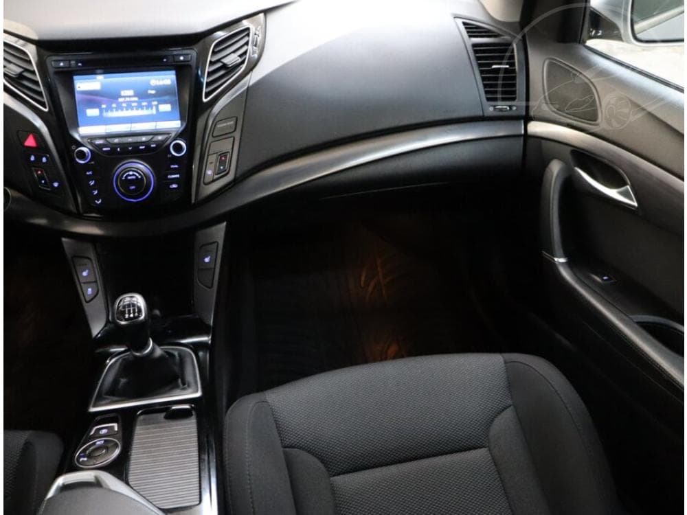 2012 Hyundai i40 - 8