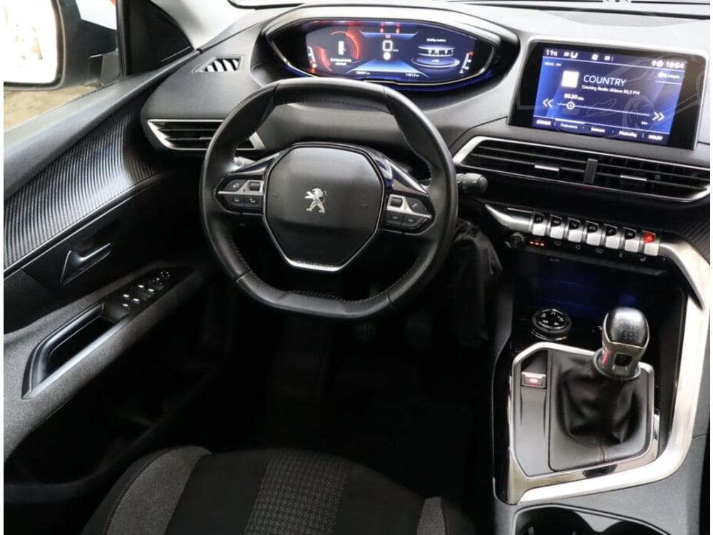 2020 Peugeot 5008 - 7