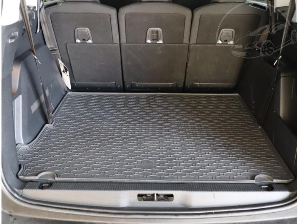 2020 Peugeot 5008 - 14