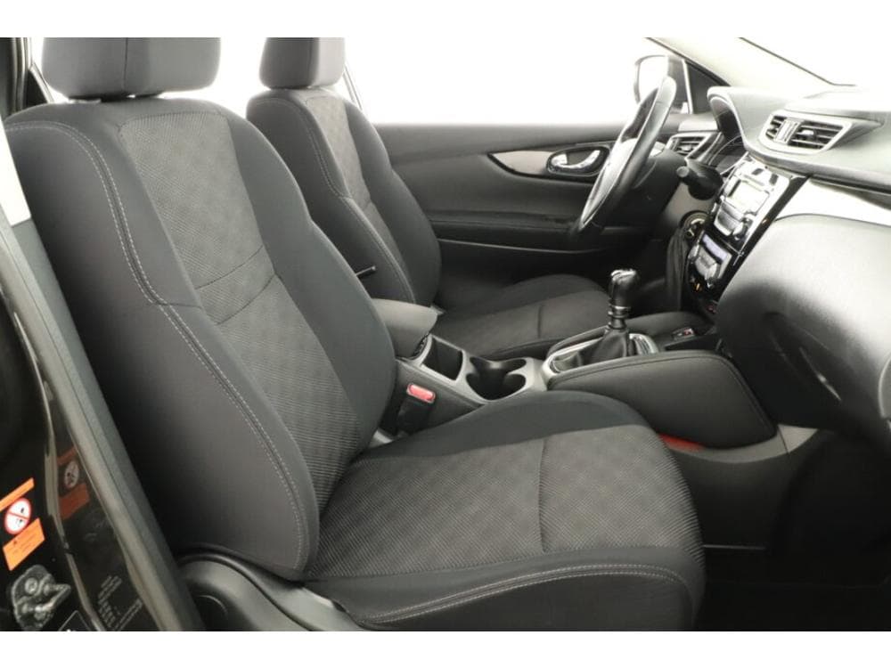 2017 Nissan QASHQAI - 7