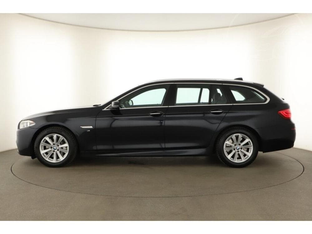 2015 BMW 5-Series - 5