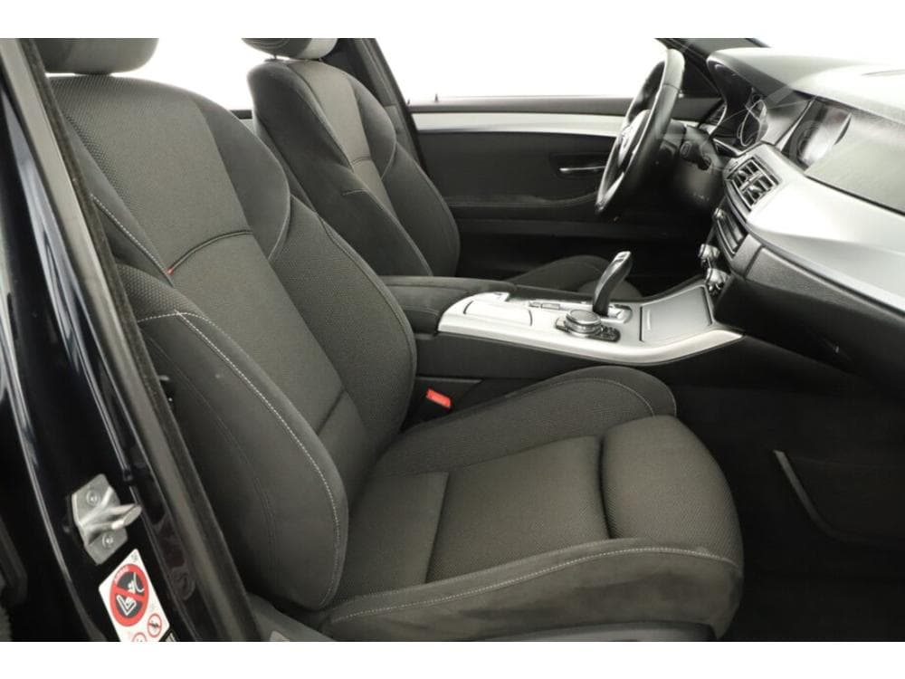 2015 BMW 5-Series - 13