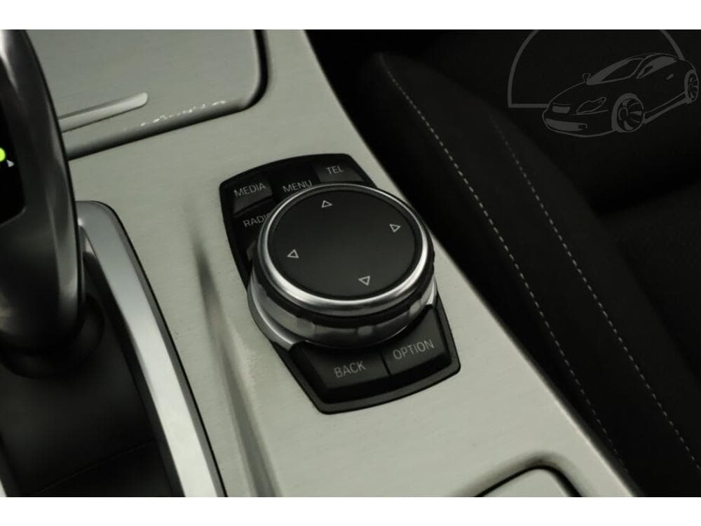 2015 BMW 5-Series - 21