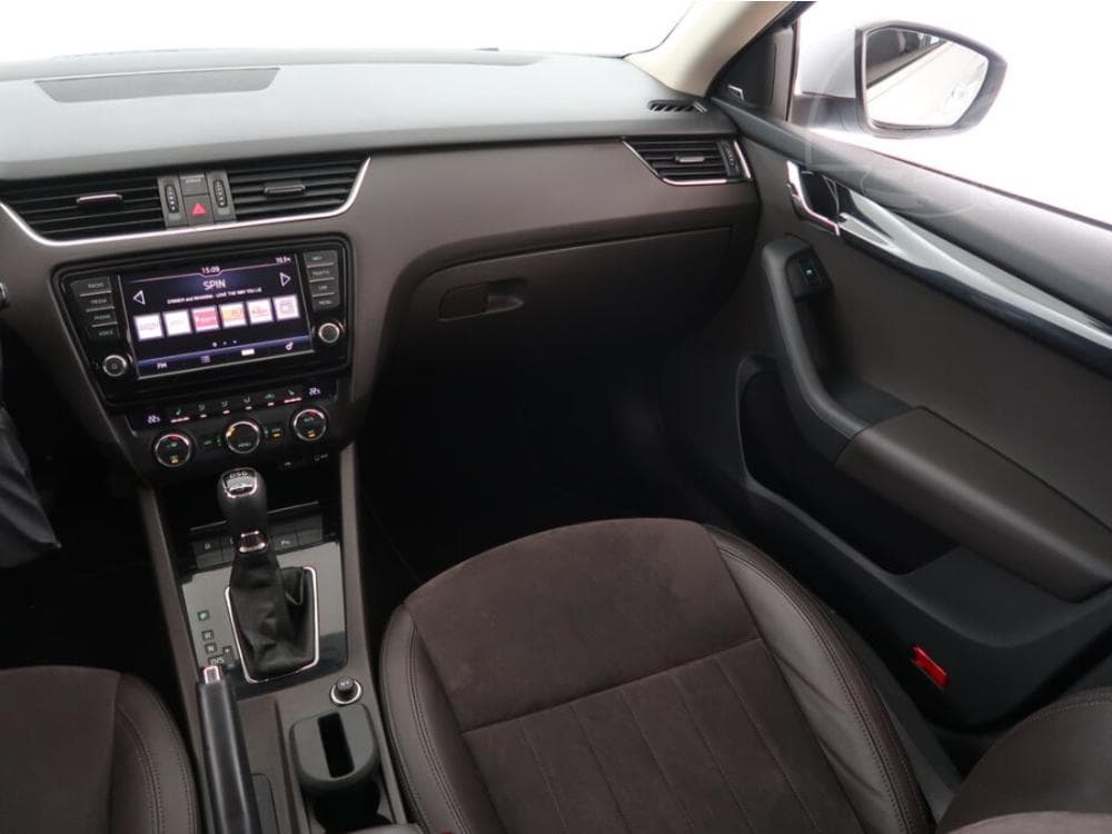 2016 Škoda OCTAVIA - 15