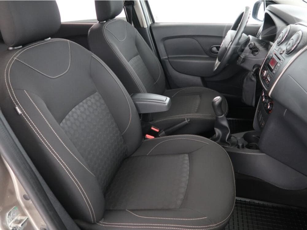 2014 Dacia LOGAN - 9