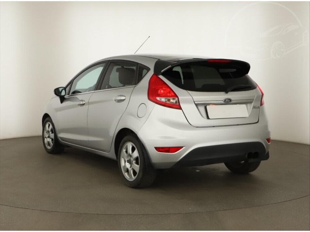 2009 Ford FIESTA - 4
