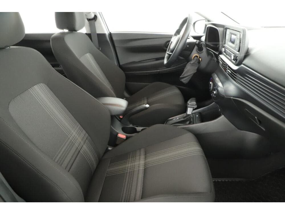 2023 Hyundai Bayon - 7