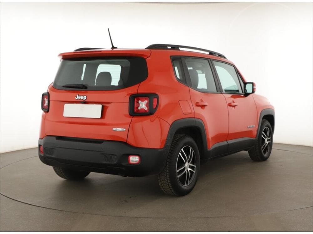 2017 Jeep Renegade - 5