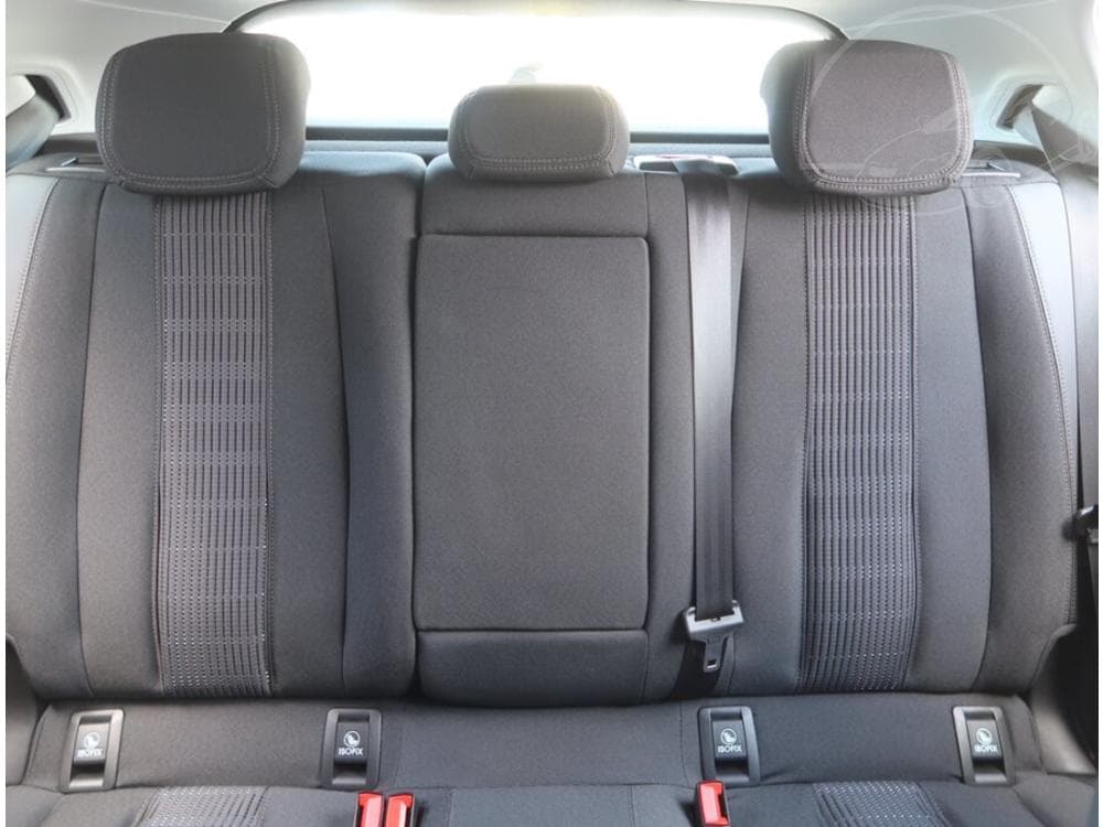 2018 Peugeot 308 - 19