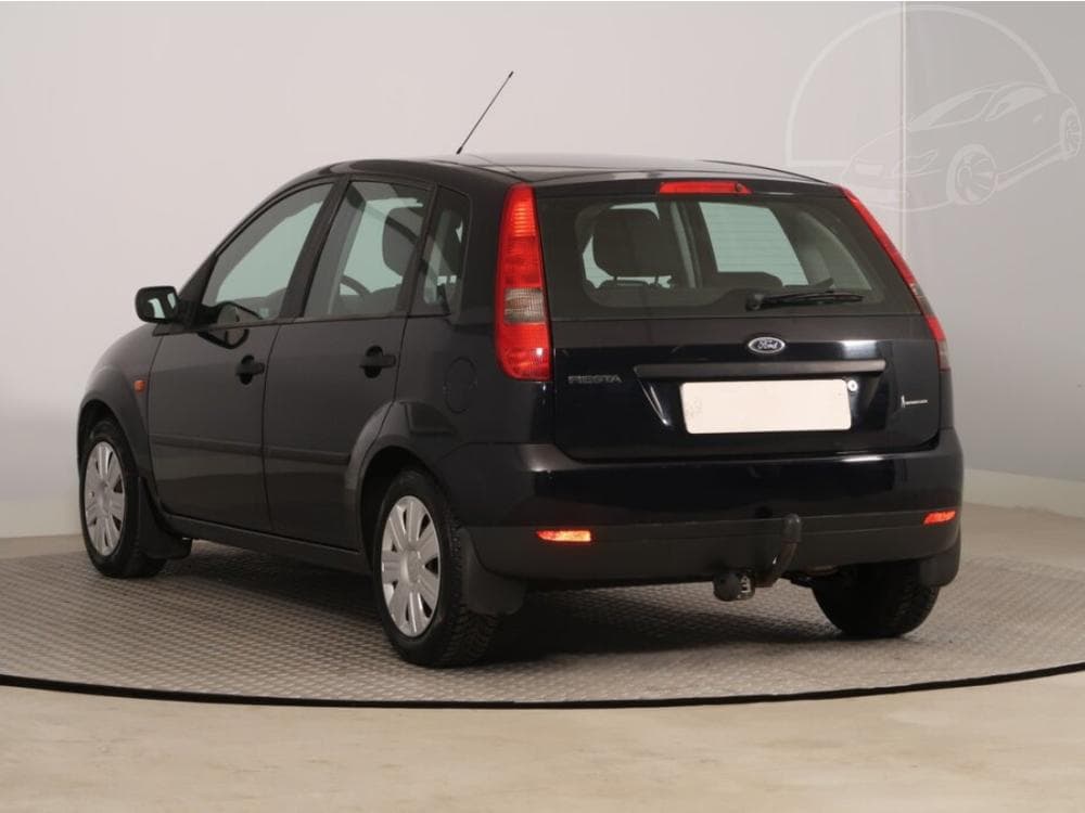 2005 Ford Fiesta - 10