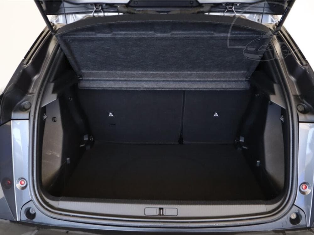 2020 Peugeot 2008 - 11